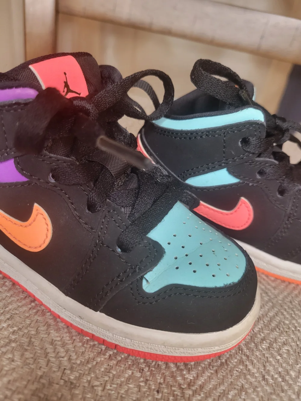 Air Jordan Jordan 1 Mid GS 'Candy'